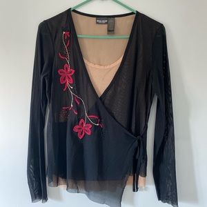 Bisou black mesh wrap top